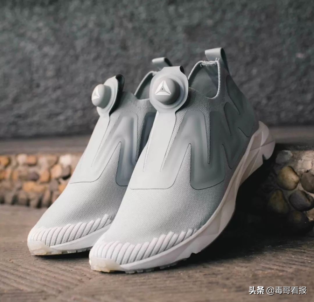 reebok什么意思啊,为什么reebok两个标志