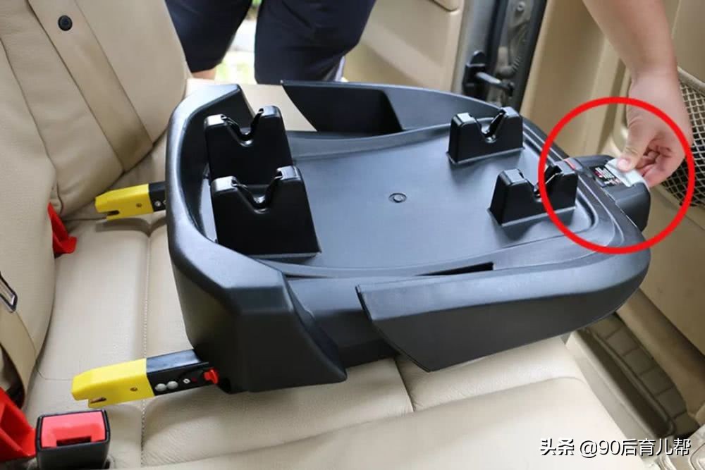 买了个3-6岁的安全座椅婴儿用不了,买个老款宝宝第一安全座椅