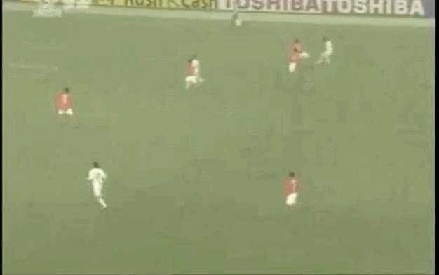 不同足球天赋相似悲情泯然一人甚至被传患不伦之症他们经历了什么