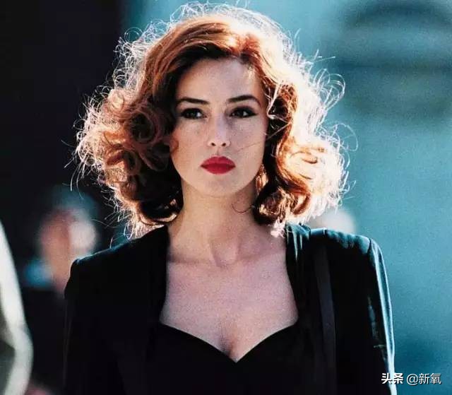 最厉害影后！完美神颜拯救整个王室基因，手段高超让国家起死回生