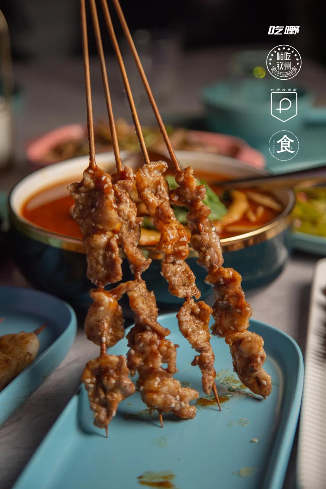 8年烧烤神店，解锁吃烧烤“新境界”