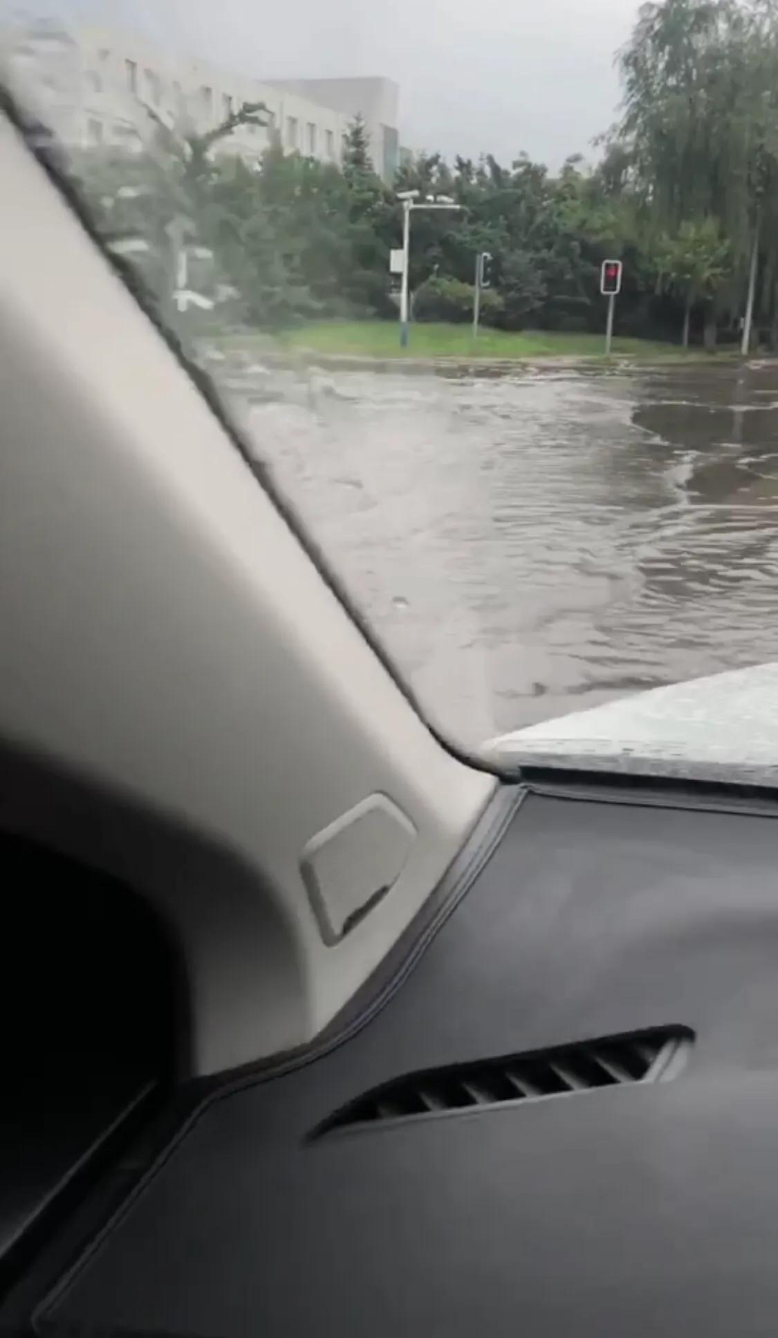 广州车展黄渤代言捷达vs7,广州车展黄渤代言捷达品牌