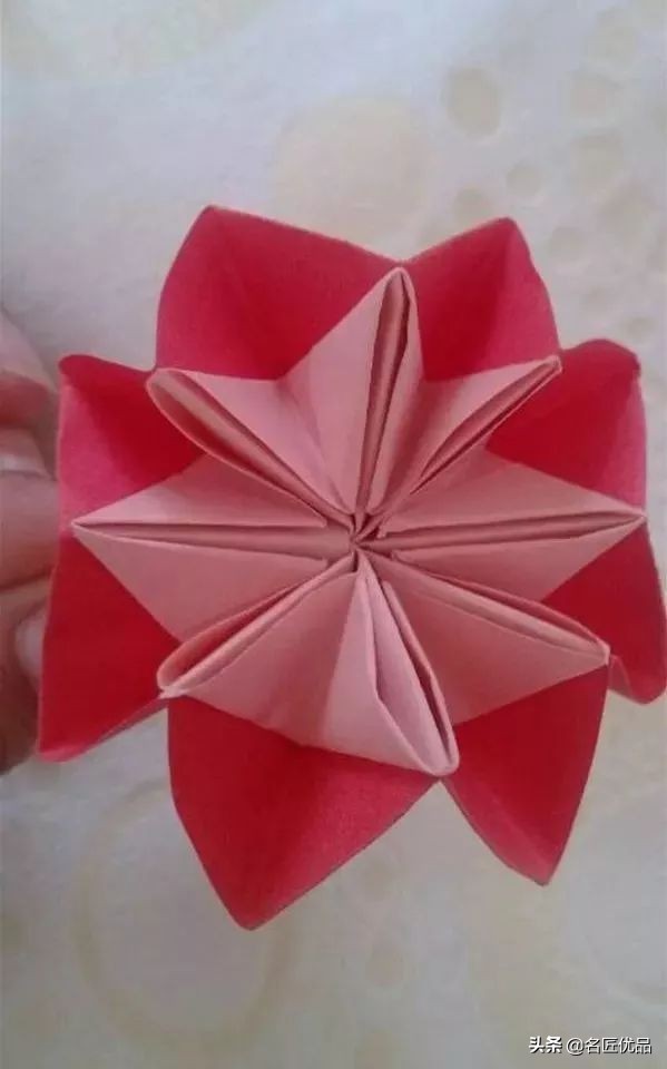 母亲节手工康乃馨简单又漂亮,母亲节适合给妈妈做的康乃馨手工