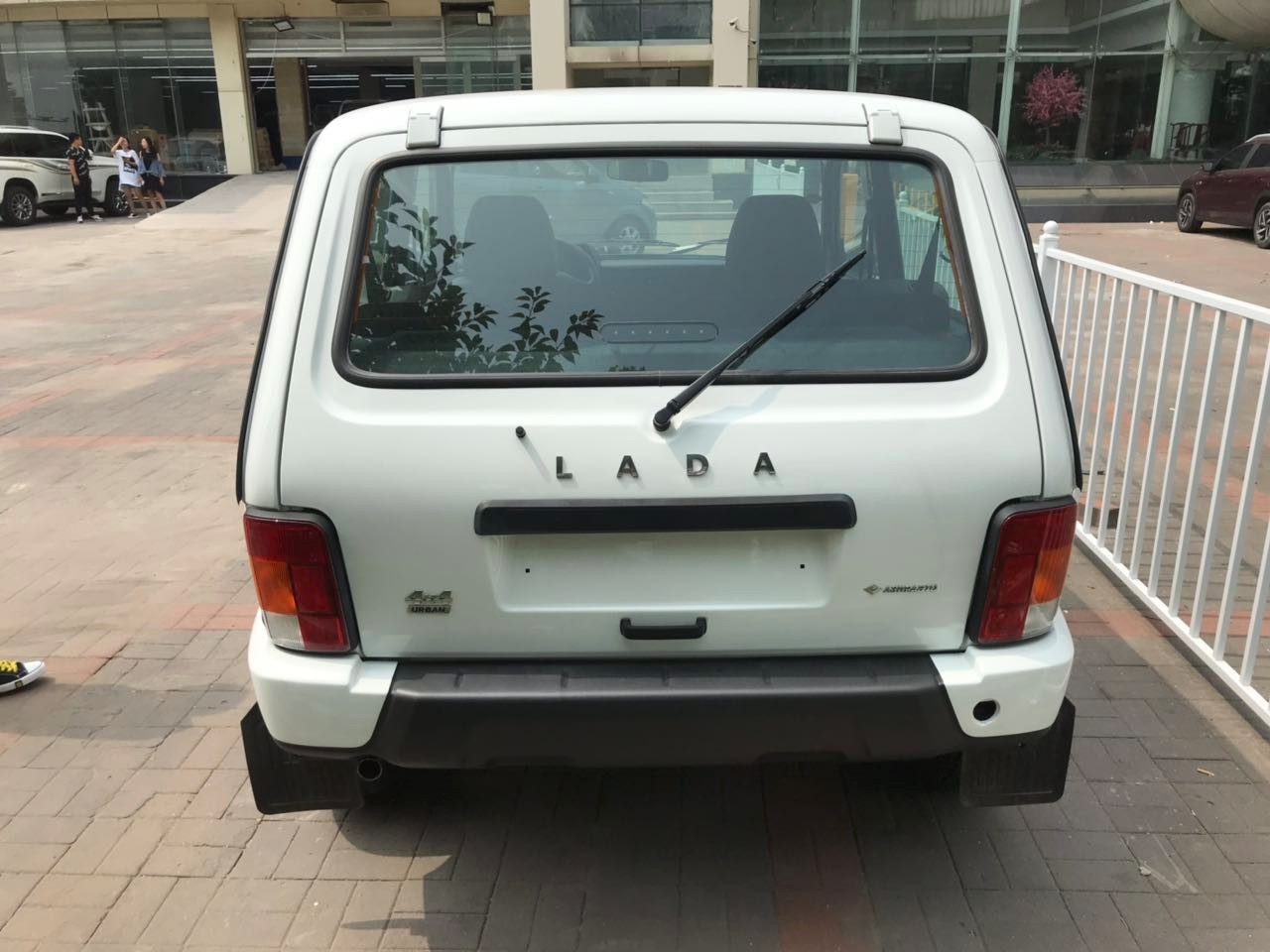 16款拉达尼瓦越野车,俄罗斯进口拉达尼瓦越野车