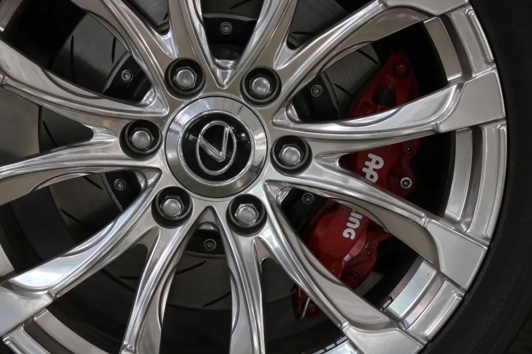 怪兽修车翻新奥迪q7,怪兽修车翻新视频