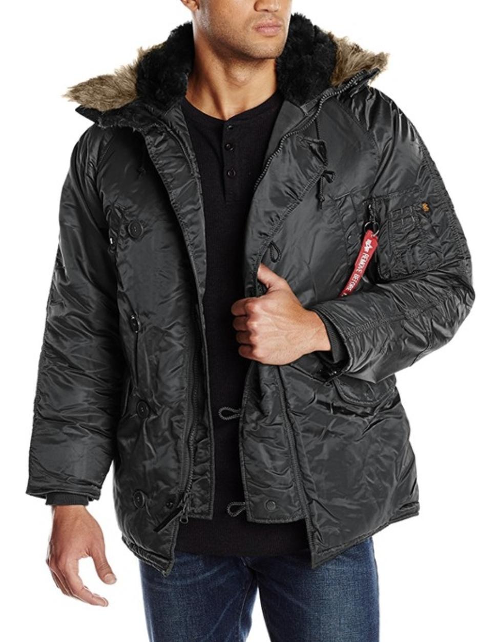 加拿大鹅羽绒服黑标好还是红标好,加拿大鹅羽绒服在加拿大卖多少钱