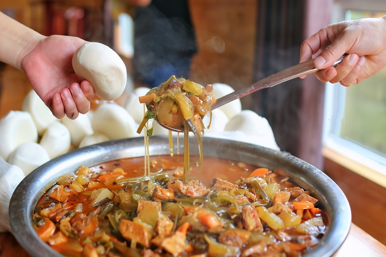 农村传统大锅菜,农村真正的正宗的大锅菜