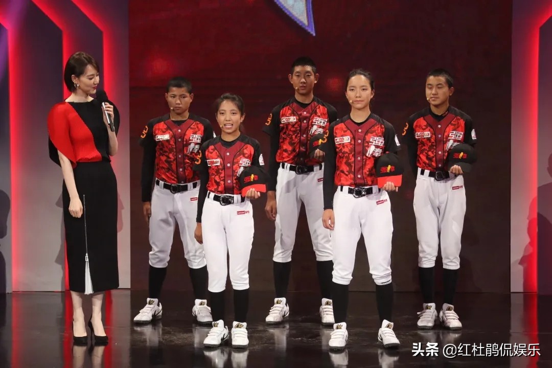 央视向幸福出发换主持人了,向幸福出发主持人王为念哪里去了