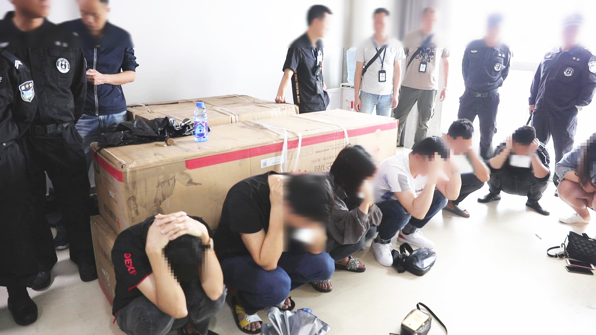 警方打掉一销售壮阳药诈骗团伙,抓获保健品诈骗团伙