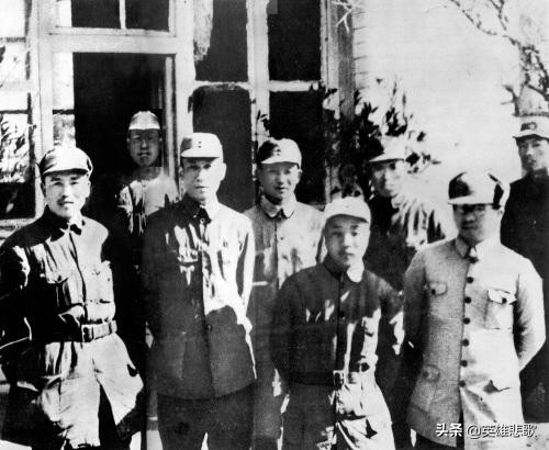 他被评为大将引发争议，但他的头颅曾经与朱毛一样值钱！