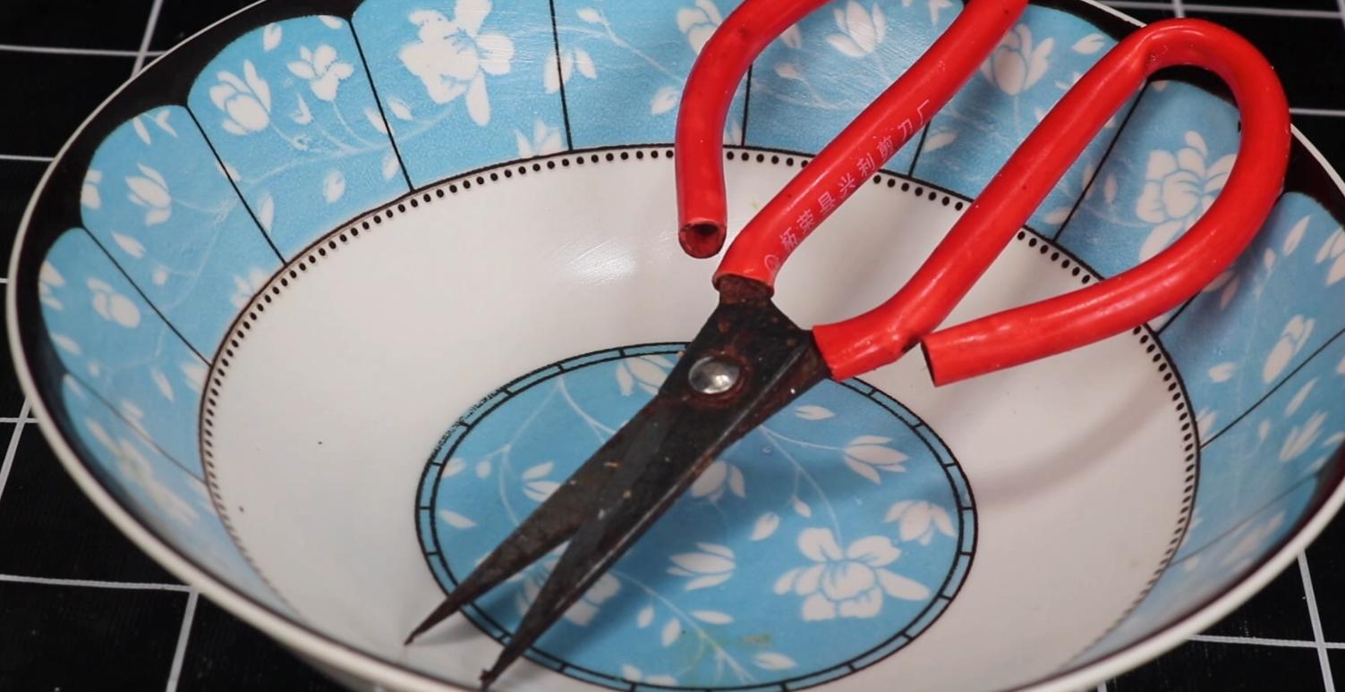 剪刀怎么处理才能变锋利,旧剪刀怎么修复锋利