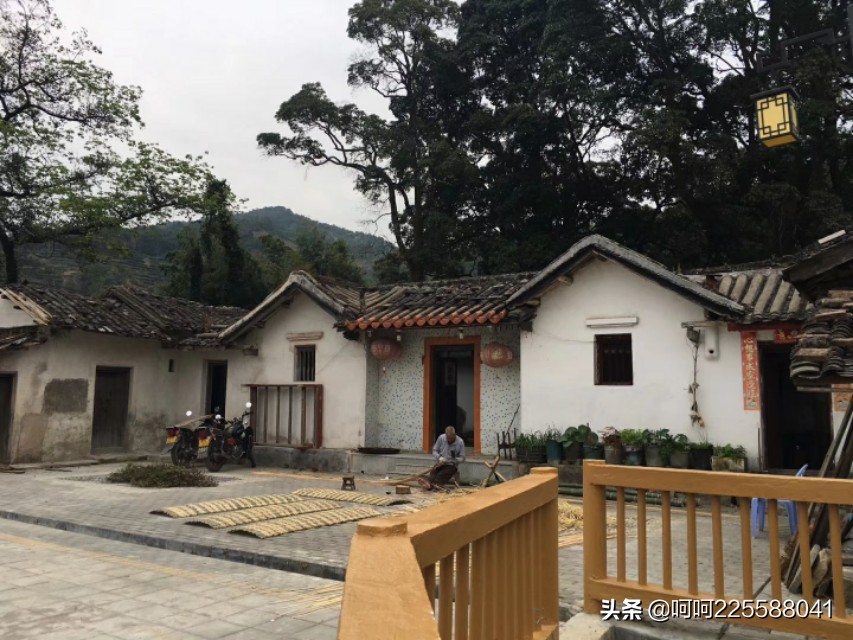 假日山村游玩,假日凤凰山旅游攻略