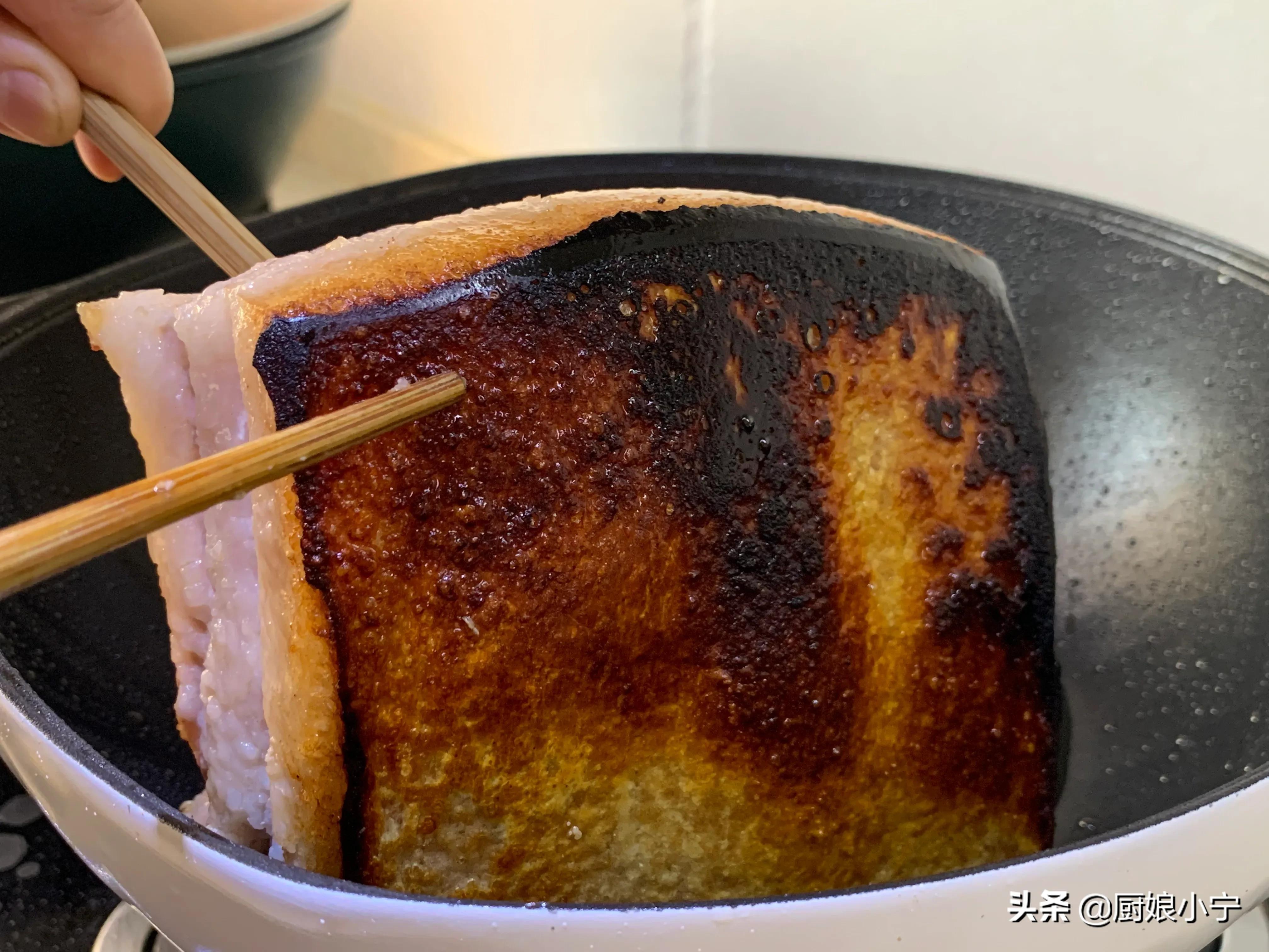 炸扣肉起泡的道理,炸脆皮扣肉起泡的技巧