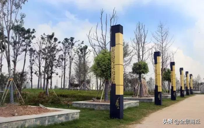 三条河交汇的地方,三条河流交汇处