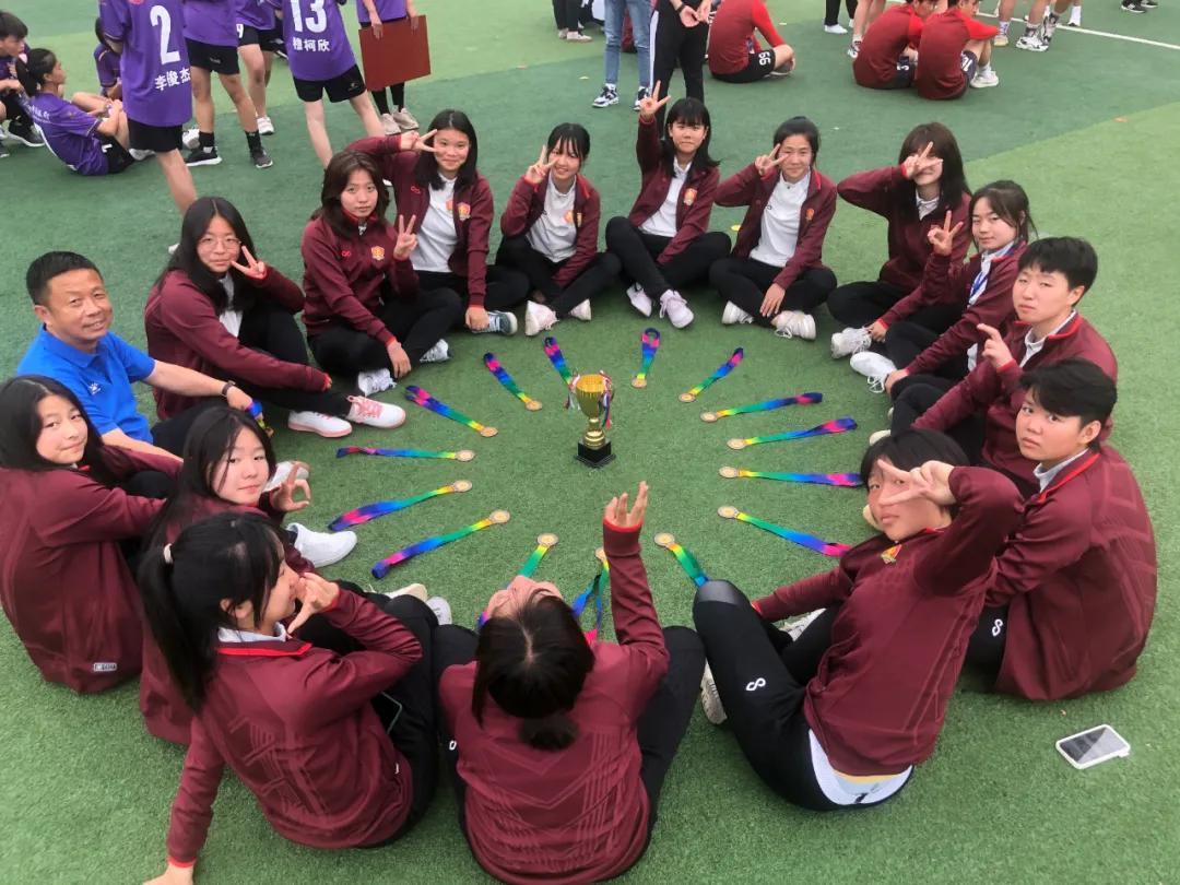 校园足球赛事开展现状,如何打造足球校园