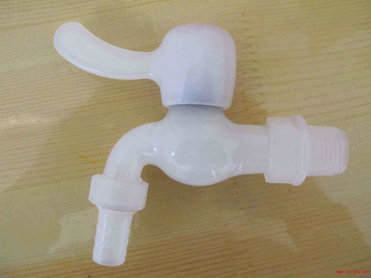 水龙头选什么材质的最好？有说法，五金店告诉你好选择