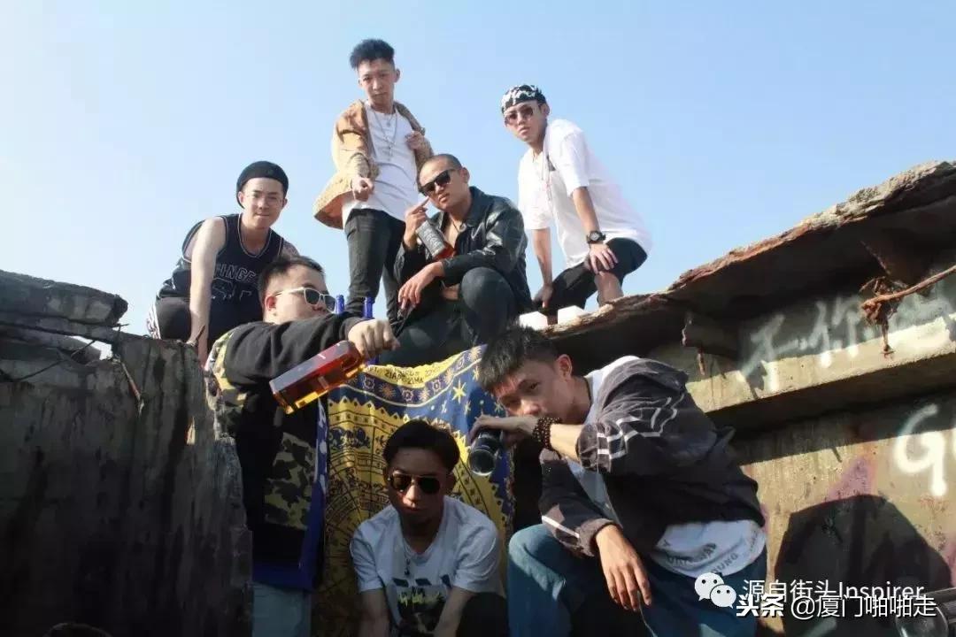 易烊千玺来厦门开演唱会吗,校园演唱会易烊千玺