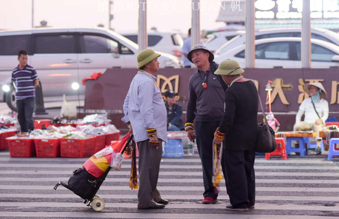 越南东兴自驾游视频,中越东兴旅行视频