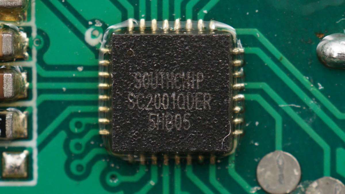 公牛便携式电源拆解,公牛1800w户外电源拆解