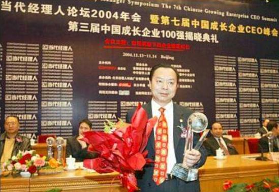 村民集体攒钱供一个大学生,村民凑钱上大学后回报村民