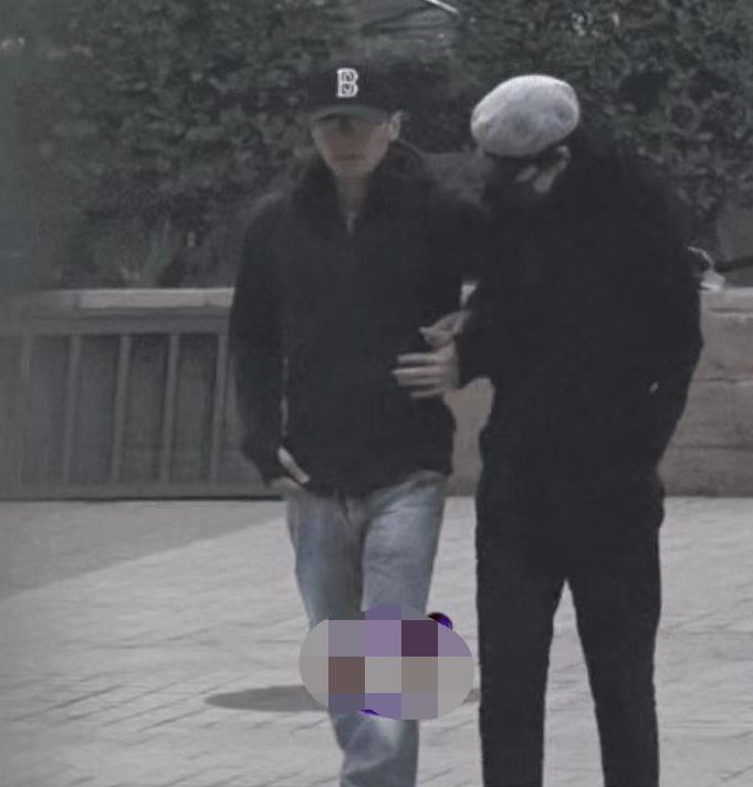 王菲谢霆锋窦唯关系视频,王菲和谢霆锋窦唯