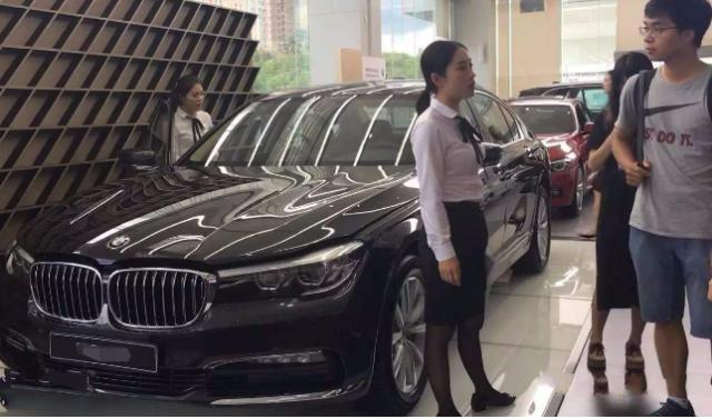 买车4s送的车膜免费给贴吗,4s店送免费车膜靠谱吗