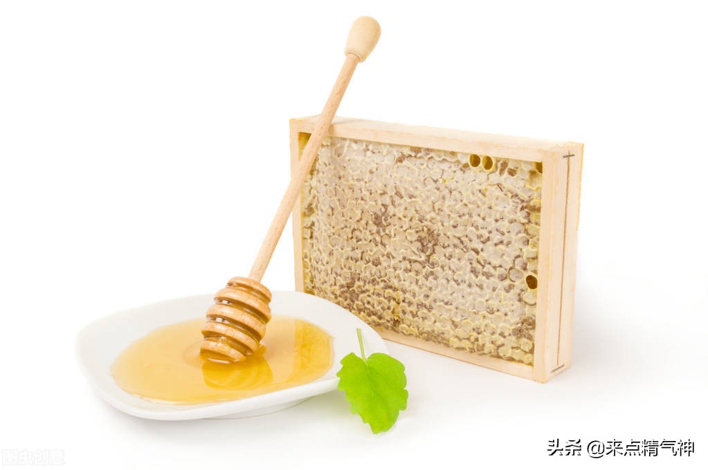 嘴角溃疡面涂抹蜂蜜,含蜂蜜盐水对口腔溃疡有疗效吗