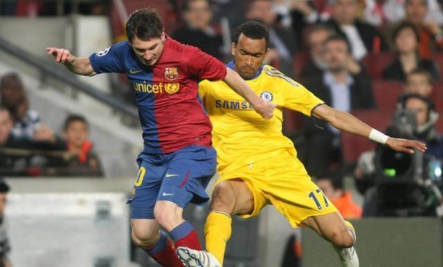 如何阻挡球员进攻,如何阻止梅西