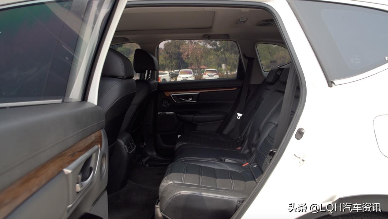 起步配就1.5T,这全球车在印尼大火,比CR-V实在,还便宜9万多