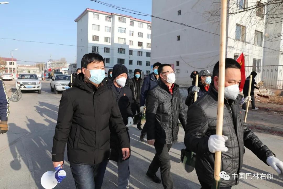 赤峰市巴林右旗铁路社区*党**支部书记李国昭——疫情防控阻击战中的“拼命三郎”
