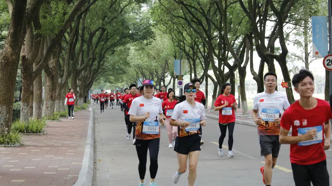 奔跑吧，少年|2019中国大学生马拉松联赛宁波大学站激情开跑