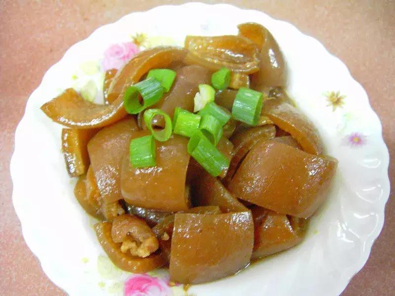 纹身老狗,纹身师老狗