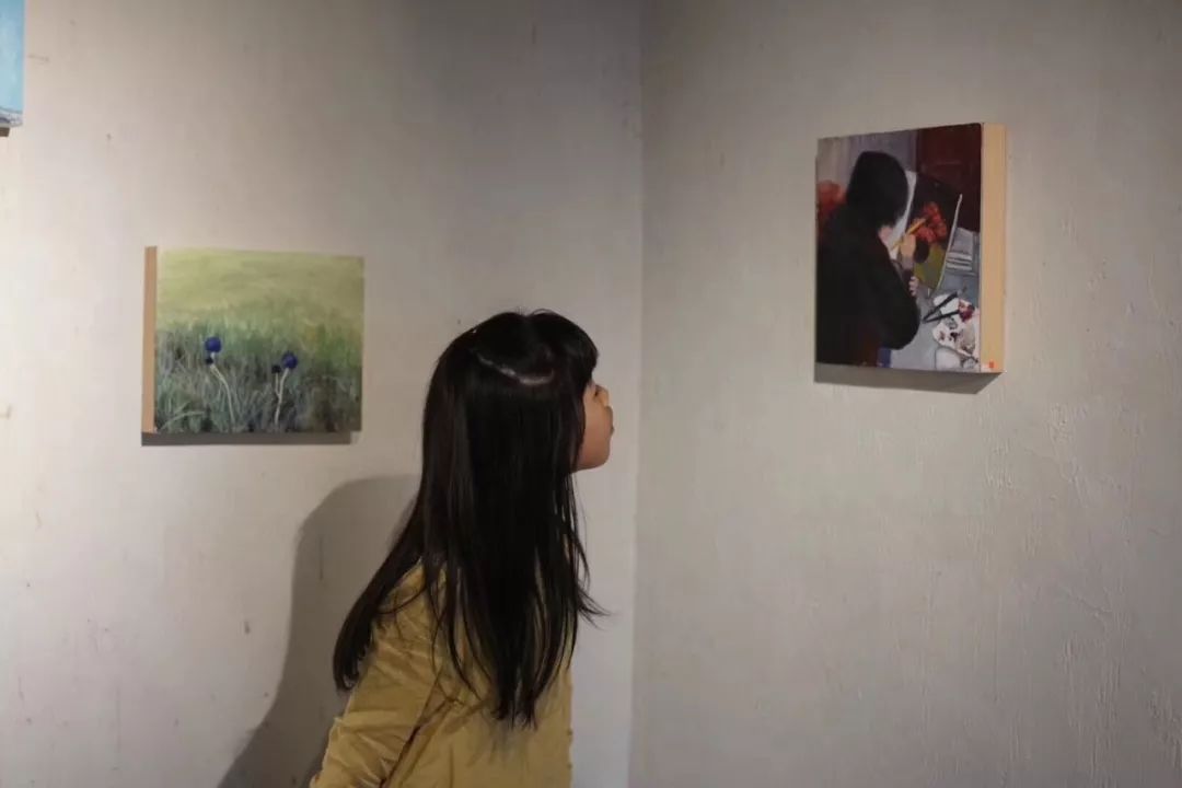 爸爸意外去世后，我用一支笔，救回有自毁倾向的妈妈