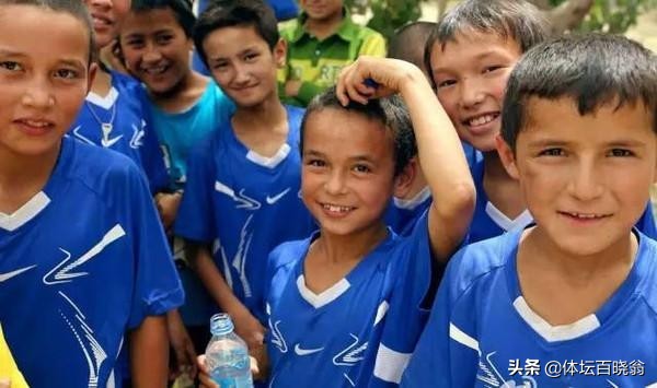 *疆新**足球闪耀全运!职业队却在中甲垫底濒临降级,究竟是何原因?