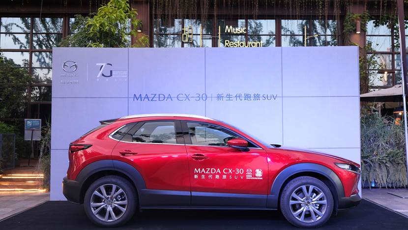 陆续到店，“小红椒”吸引的都是什么人？