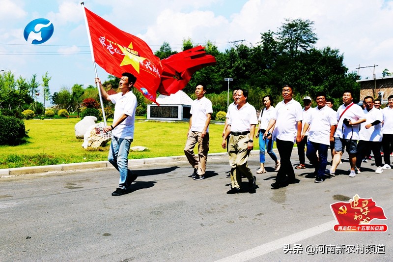 再走长征路的视频,再走长征路的红军