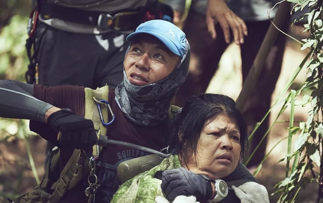 成龙的演戏生涯,成龙当年没成名就如此努力