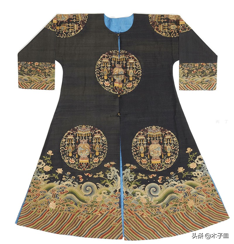 清代贵妇服饰,清朝贵妇装扮