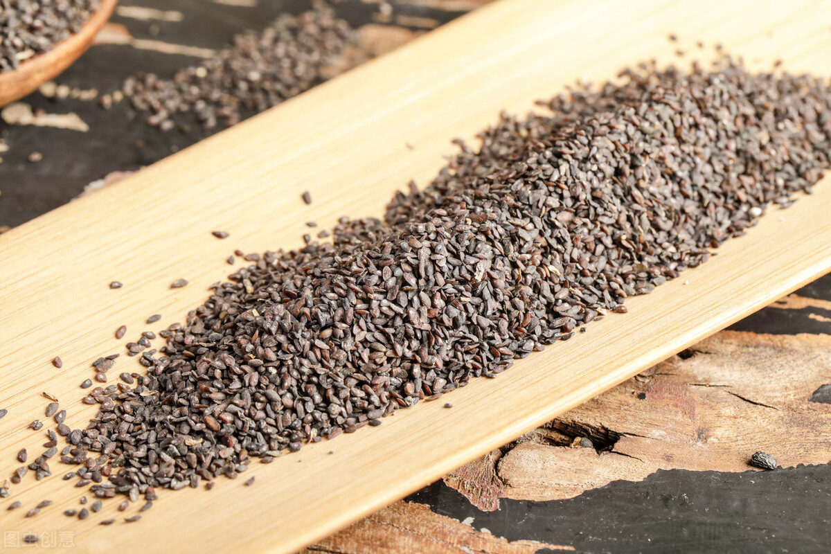 小便湿热导致排尿困难吃什么药,小便急频繁中医咋治疗