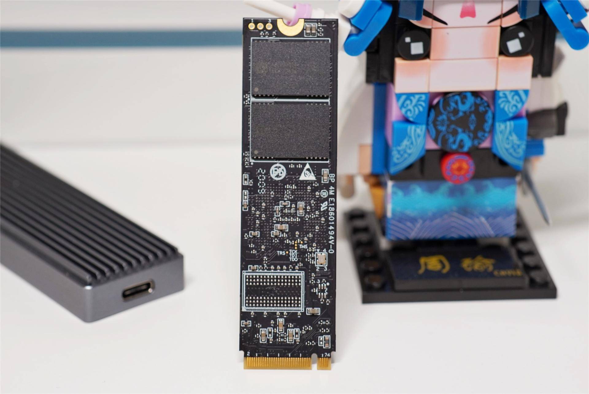 光威弈prossd深度评测,光威弈prom.2固态测评