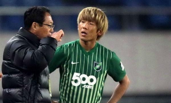 在日本联赛的球员,在中超踢球的日本人有几位