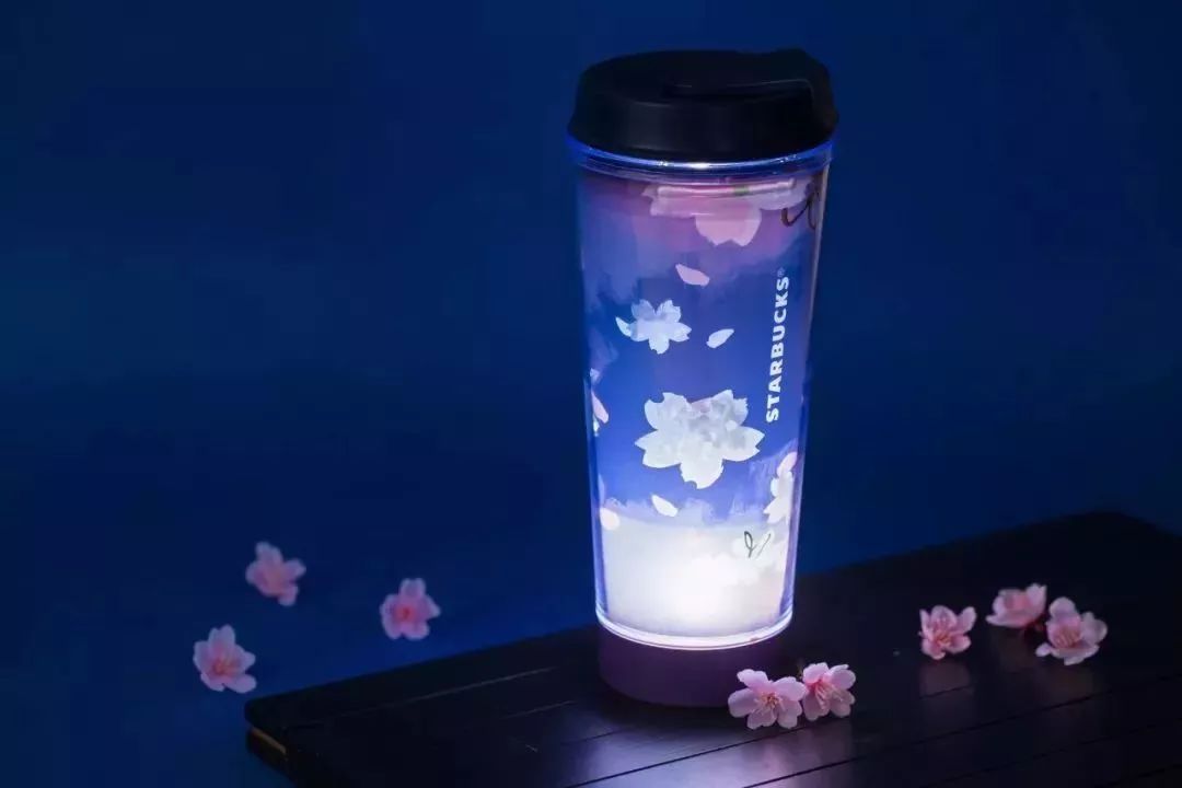 年度大戏《我为杯子狂》开演请主演们做好准备