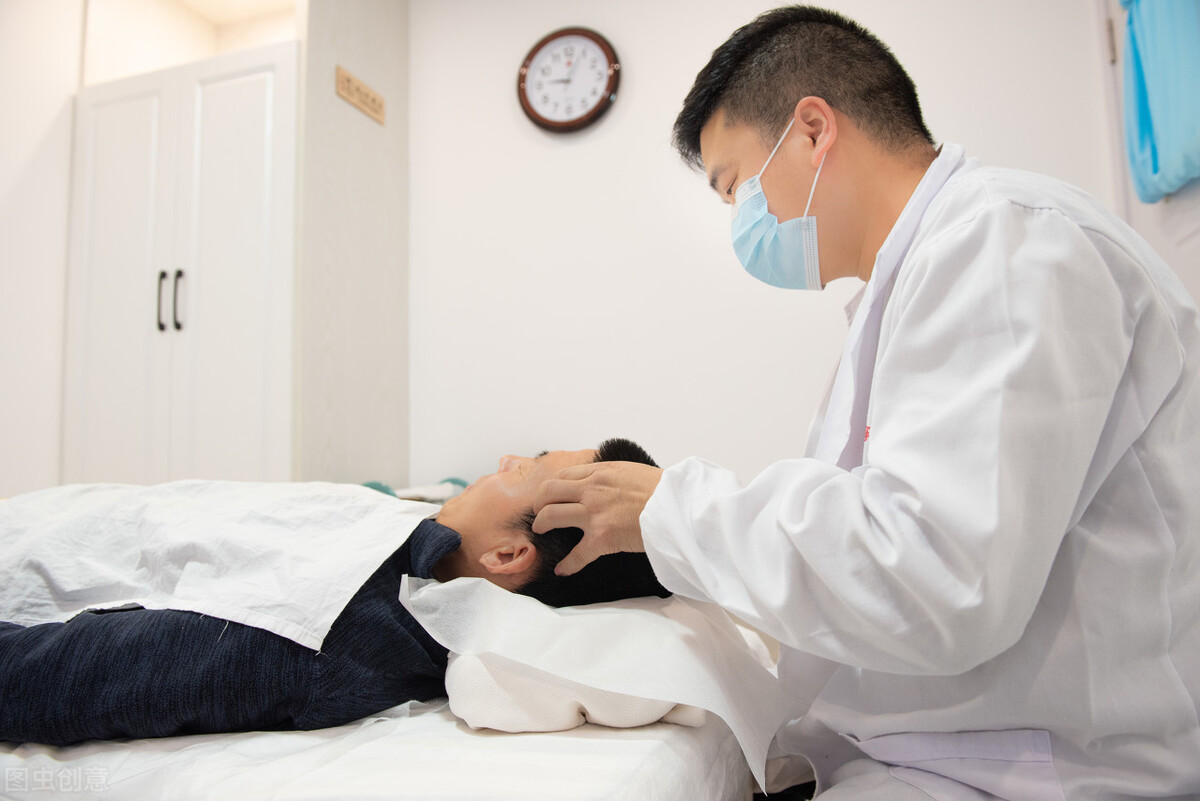 中风后走路画圈,中风康复腿部按摩手法