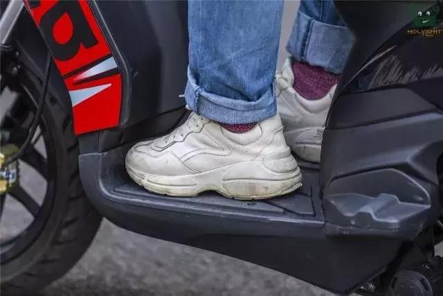 我为运动而生,比亚乔踏板摩托车优缺点