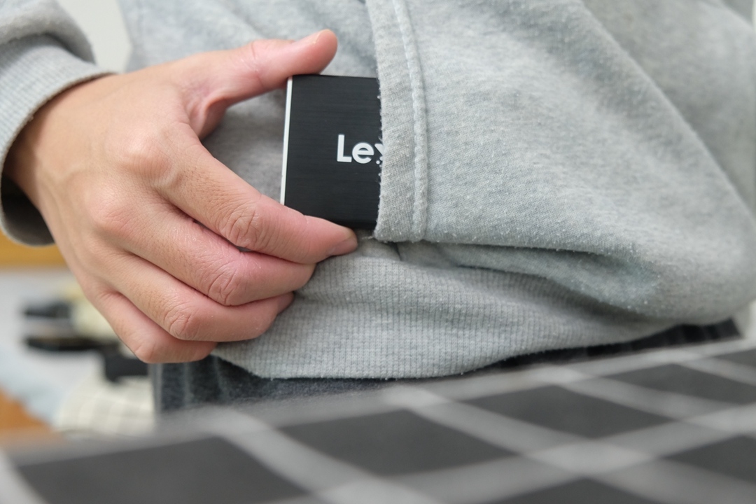 三星闪迪移动固态哪个好,闪迪跟三星内存卡哪个好