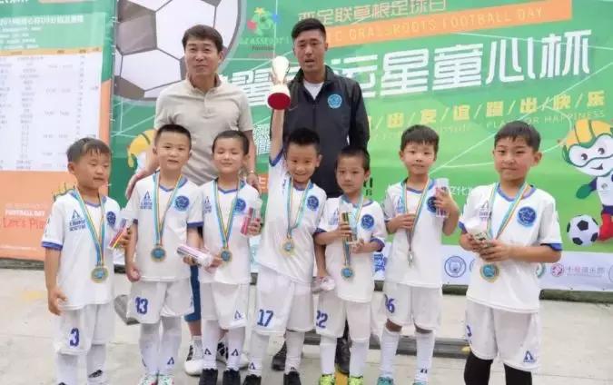 少儿足球培训班,2021年暑假少儿足球培训班