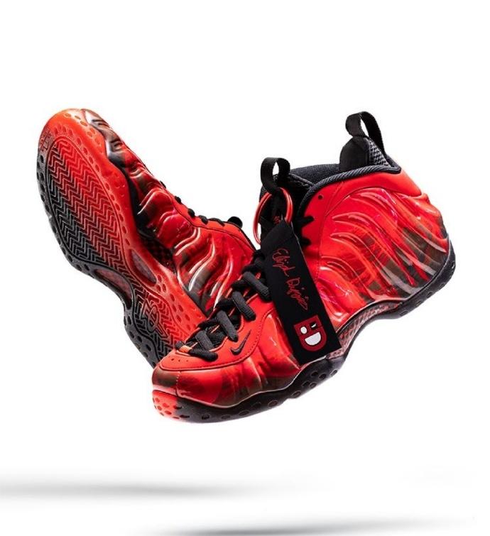 又有一双喷泡来了，颜色酷炫但你很难买到！