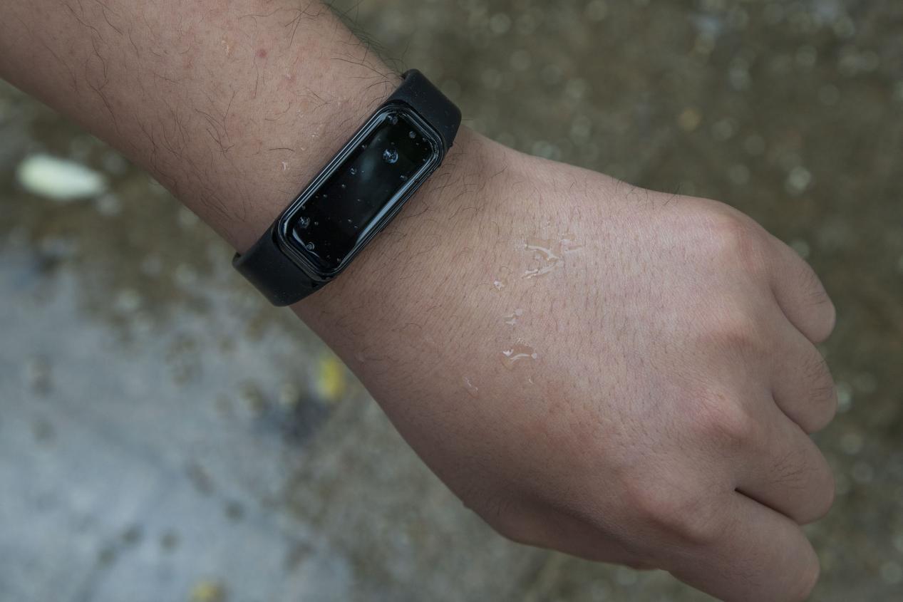 讯飞腕式录音笔r1录音文件在哪里,讯飞腕式录音笔r1评测