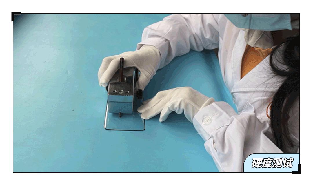 曲面屏贴膜有气泡白边怎么处理,曲面屏钢化膜边缘贴有白边怎么办