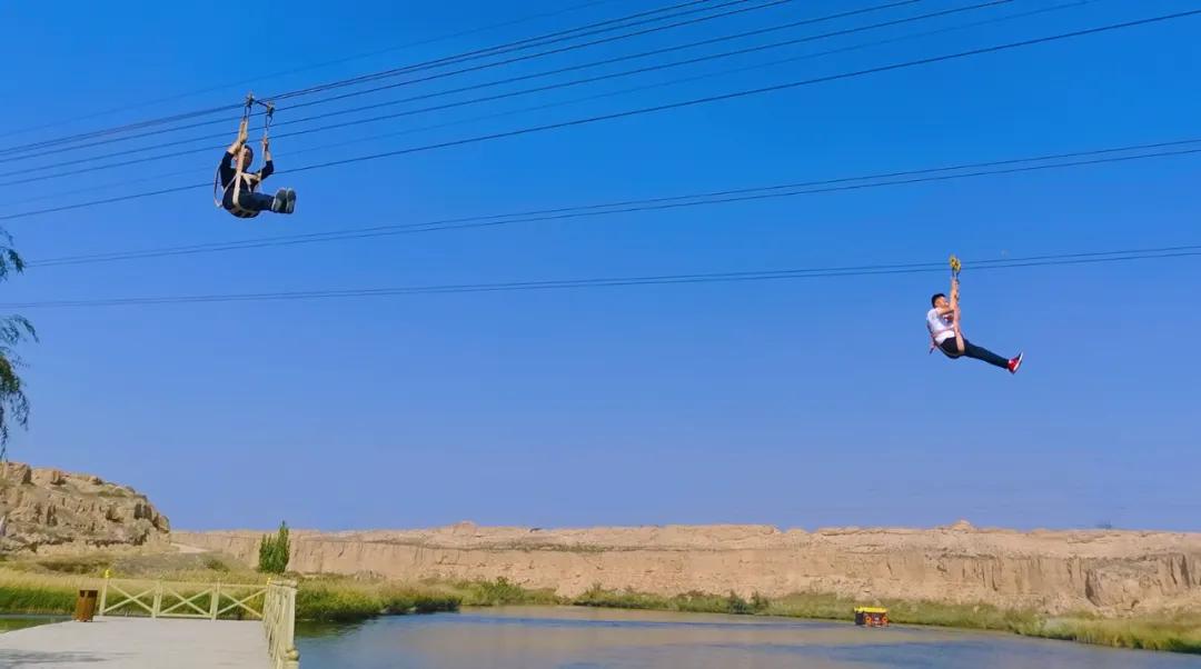 人生得意须摆摊什么意思,人生得意须摆摊